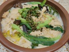 -小董哥烤串·爆汁大油边(故宫店)
