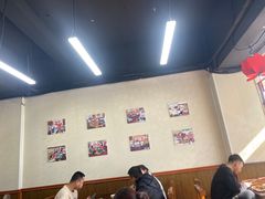 -食里香自助快餐(香槟小镇店)