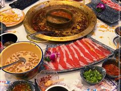 -哥老官重庆美蛙鱼头(宝山龙湖店)