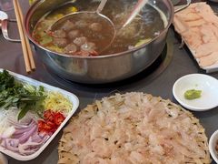 -官塘陈记鱼生·潮汕砂锅粥·牛肉火锅(潮枫路总店)