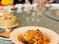 -景月阁空中食府(希尔顿酒店)