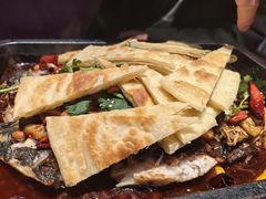 -俏巴妹烤鱼香锅(奥体店)