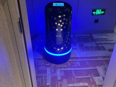 -大连星海皇冠假日酒店