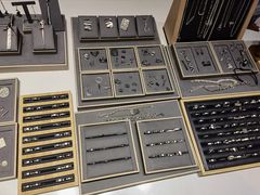 -十八字金·银饰·拼豆·开蚌DIY(魏公芳华里店)