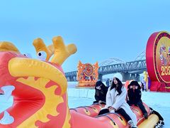 -哈尔滨热雪奇迹