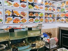 -鑫渔港海鲜本地菜·山海关浑锅(东戴河店)