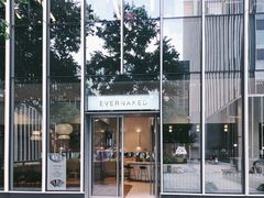 门面-EVERNAKED裸蛋糕(SOHO天山店)