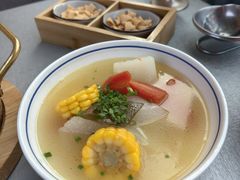 -有红鸡毛店·川菜(建设路店)