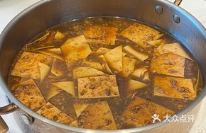 Red Soup Hengshan Bridge Tofu Skin