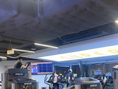 -超鹿运动(达信大厦店)