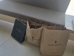 -马德里拉斯咯扎斯购物村