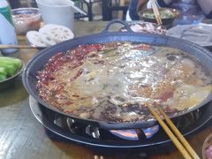 -黄潇洒老火锅(九眼桥宏济巷店)