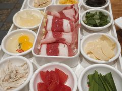 -花馬肆.云南过桥米线(汉神购物广场现场熬汤店)
