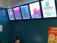-荒岛实景沉浸密室(江汉路1店)