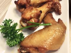 浓情风味烤翅-必胜客(证大大拇指店)