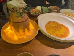 -吃饭皇帝大土家民族菜(正大广场店)