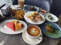 -Hi City·城市之巅