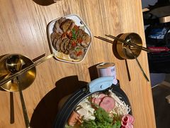 -晃晃悠悠酒肉合作社