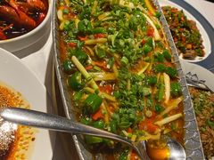 招牌跳水鱼-小河盐帮·私家菜·烤鸭(三元桥·霄云路店)