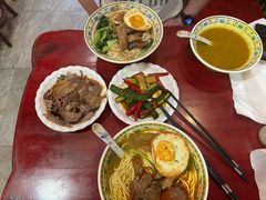 -金杨拉面王小吃面馆·牛三宝面·红烧牛肉粉
