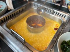 招牌燕窝金堂花胶锅-大隐·成都火锅Bistro(合生麒麟新天地店)