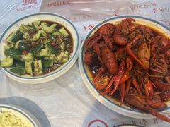 -三妹小龙虾·黄油蟹(华侨城总店)