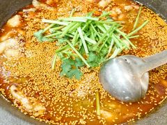 -灶知轩湘西石锅鱼(万佳广场店)