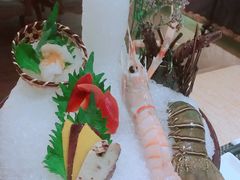 -雍和会海鲜姿造自助(湖东路店)