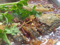 -老街烧烤大排档·地道湖北菜·龙虾馆(汉口火车站店)