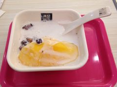 -满记甜品(日月光二店)