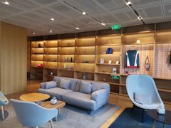 -蔚来中心(北京中关村店)