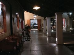 -喜洲吧·江畔老船厂·庭院餐厅(喜临院店)
