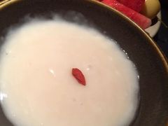 -老牌坊云南鱼豆花火锅(哈西万达店)