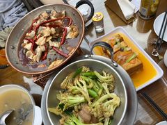 -隔壁老王·家常云南菜(花巷店)