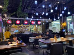 大堂-有家生煎(三里屯店)
