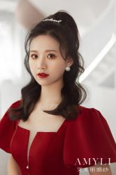 -艾米丽婚纱礼服