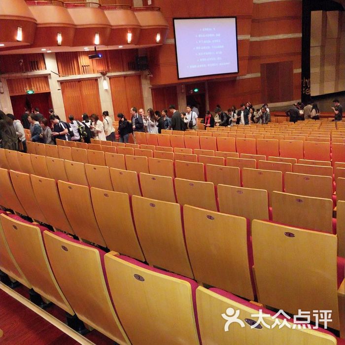 杭州临平大剧院内景图片