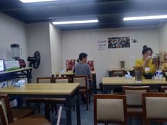 大堂-四川老牛麻辣烫(北门桥店)