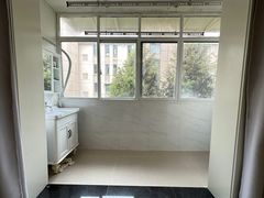 -上海游泳馆(地铁站)