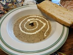 -I HOLIC艾豪丽披萨(KKone店)