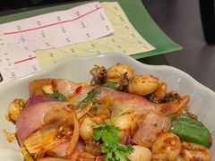 -大头虾越式风味餐厅(光明广场店)