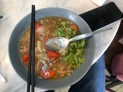 -邢泰记
