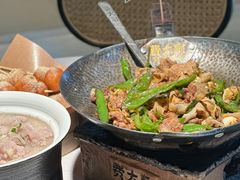 -费大厨辣椒炒肉(黄兴中心广场店)