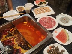 -百年川椒重庆老火锅(光谷店)