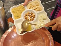 -哈啾嗨·新概念蒙餐(红星新城店)