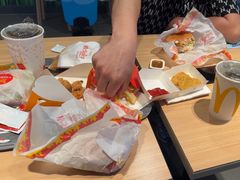 -麦当劳(北京昌金路得来速餐厅店)