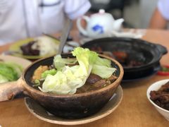 -直落玻璃（瓦煲）肉骨茶