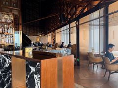 -FLAIR顶层餐厅酒吧(浦东丽思卡尔顿酒店)