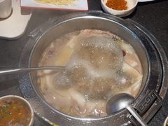 -牛品荟牛肉火锅(新城广场店)