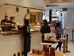 -Yearn Tours妍图(昆山万象汇店)